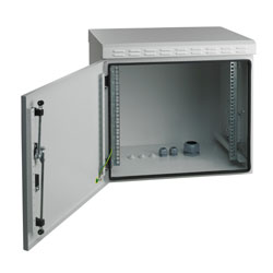 Armadio rack parate IP55 apertura porta